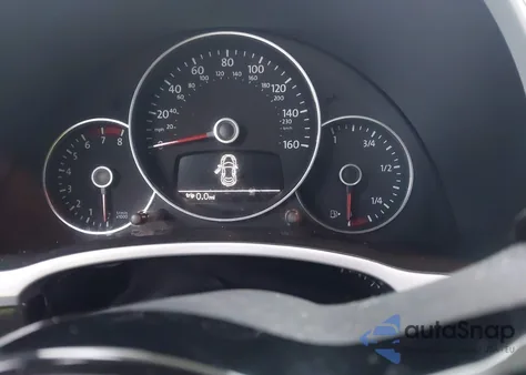 2012 Volkswagen Beetle 2.0T Turbo из США, поврежденный, VIN 3VWVA7AT3CM608873